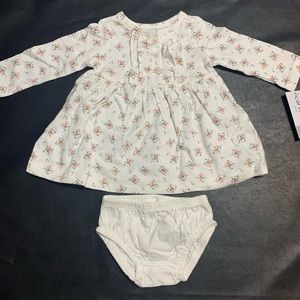 Carter’s Two Piece Newborn Set